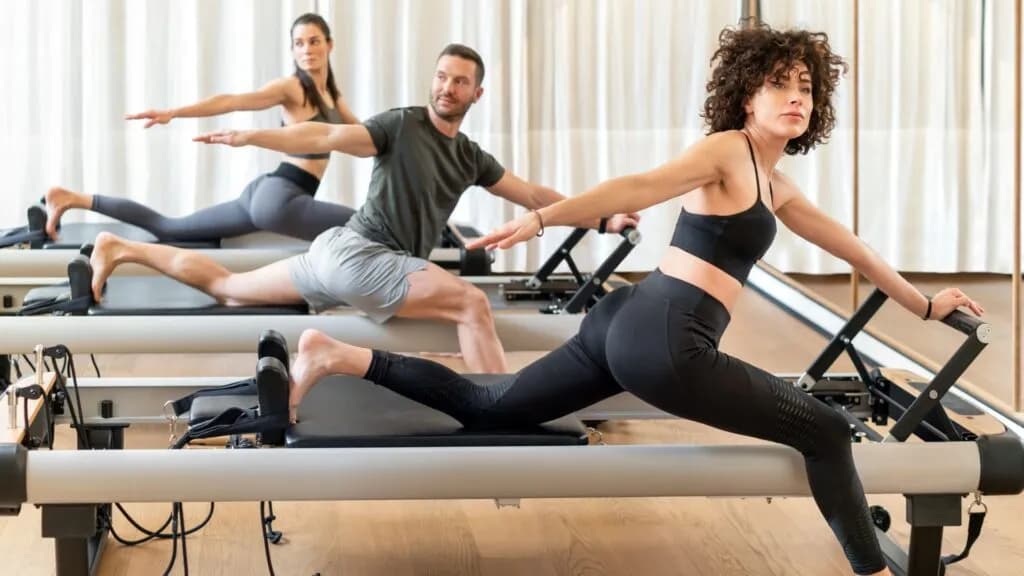 Jak zostać instruktorem fitness? Kluczowe kroki, które musisz znać